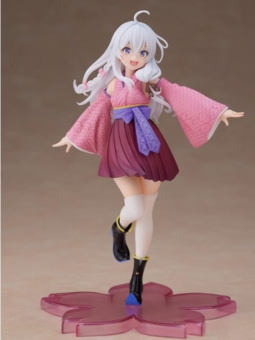 NWT Anime Figure THE JOURNEY OF ELAINA Coreful Figure - Picture 3 of 3